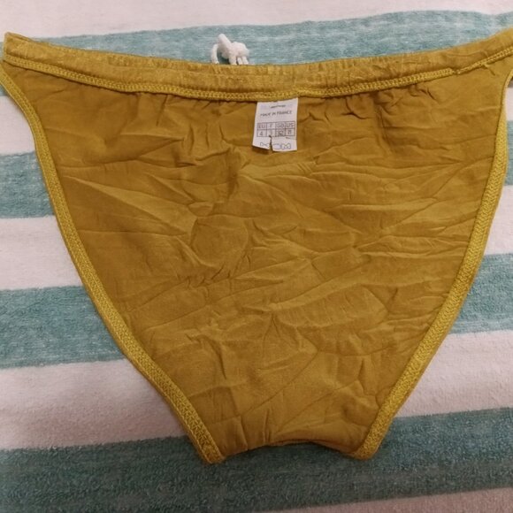 RARE VINTAGE 1" HOM SWIM BRIEF, SIZE 32", GOLD-CRINKLED PATTERN (*) (Pre-Owned) - Picture 7 of 8